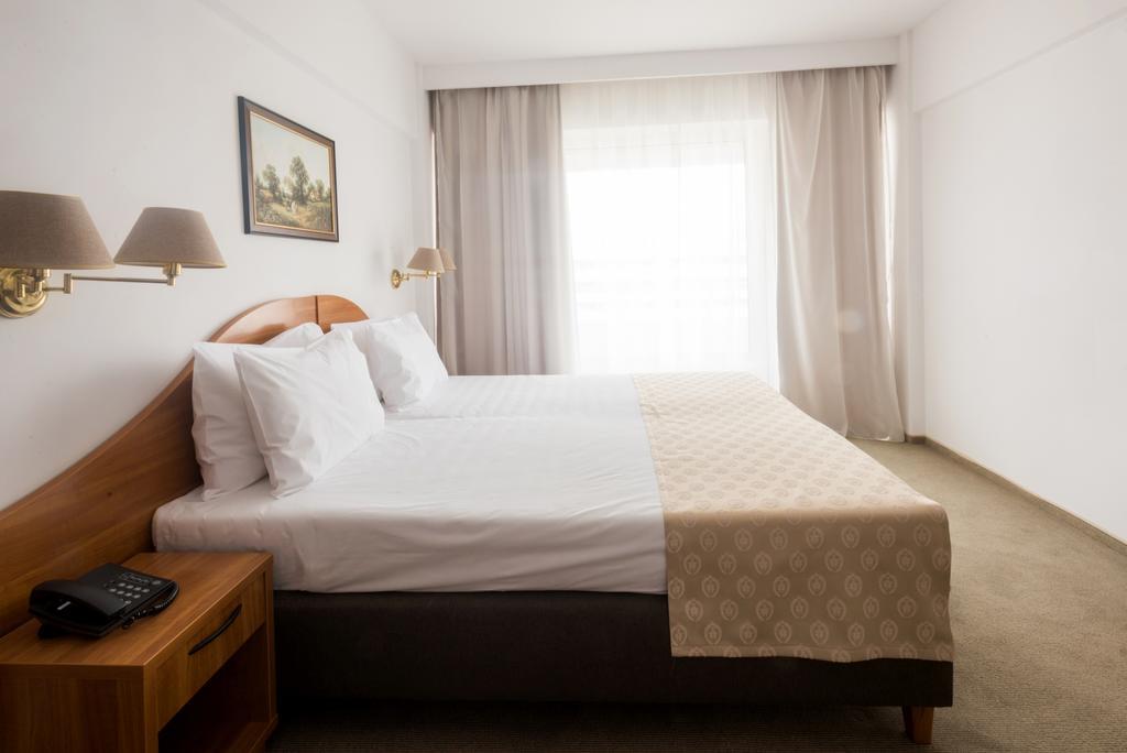 Savoy Hotel 마마이아 외부 사진