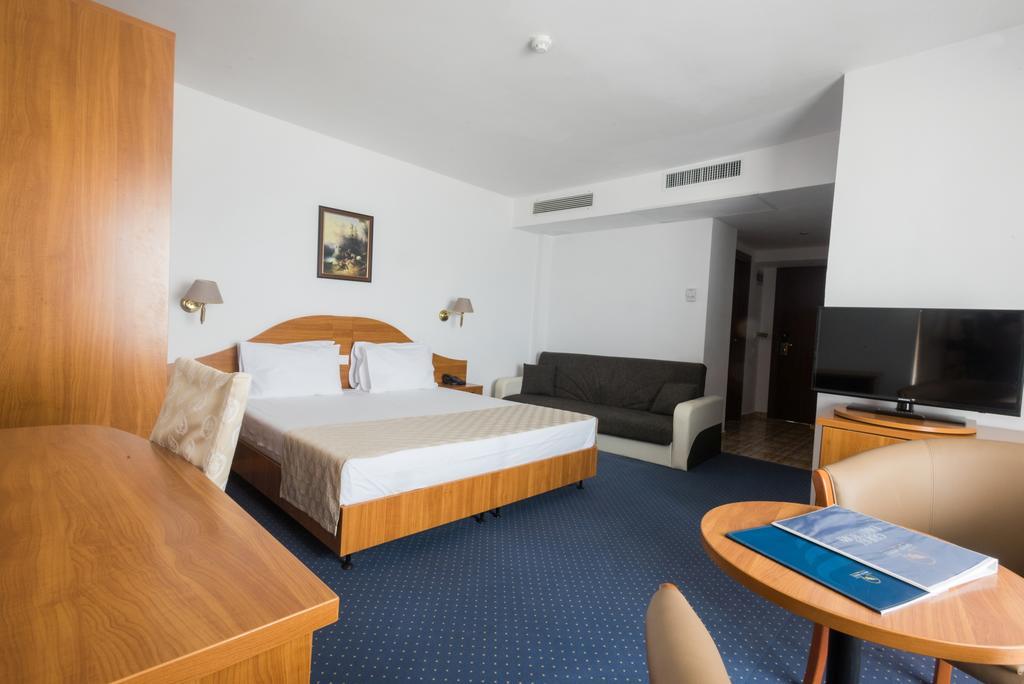 Savoy Hotel 마마이아 외부 사진