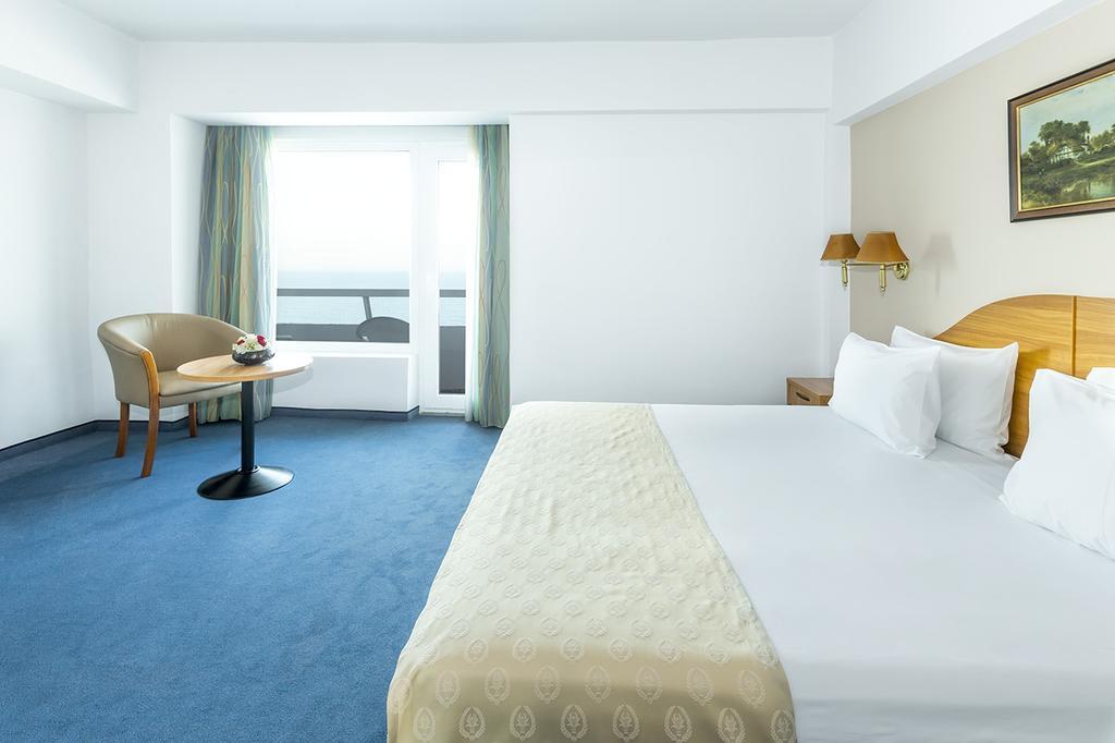 Savoy Hotel 마마이아 외부 사진