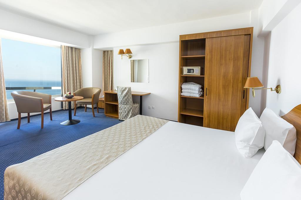 Savoy Hotel 마마이아 외부 사진